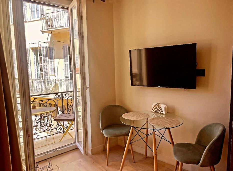 Massena Street, 2 Rooms Balcony Ницца Экстерьер фото