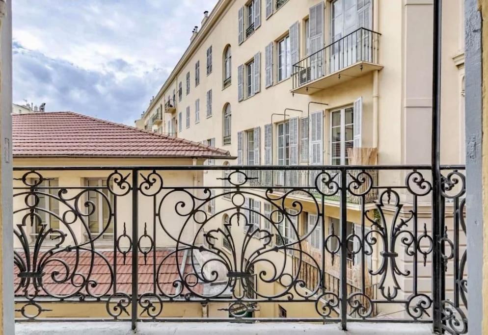Massena Street, 2 Rooms Balcony Ницца Экстерьер фото